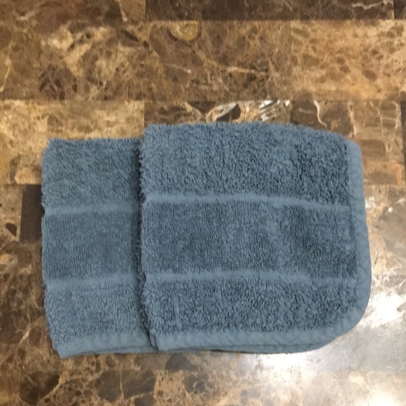 UGG Bath Ugg Hand Towels 2 Used On Perfect Conditions Poshmark